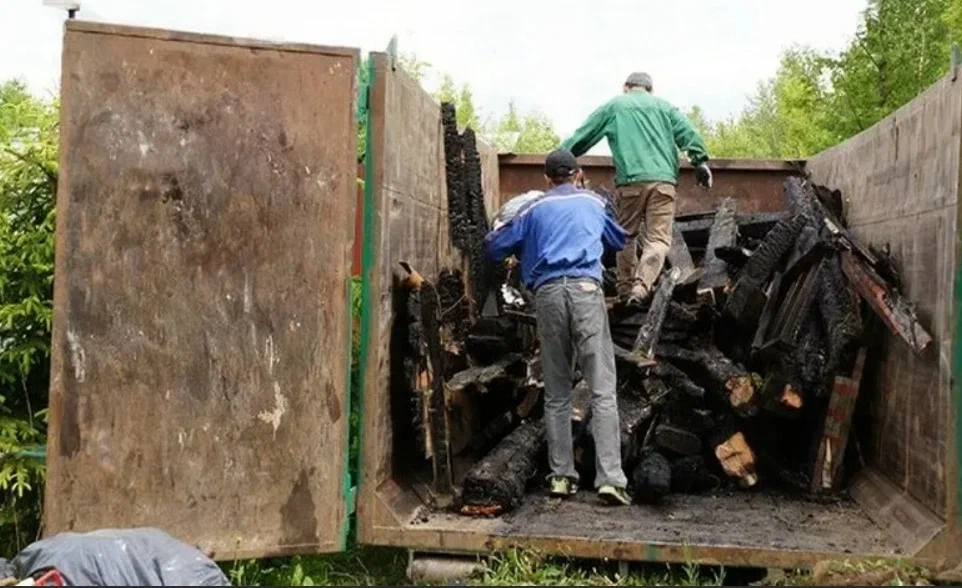 Вывоз мусора после пожара в Донецке от ПроМусор — уборка, утилизация, цена от 2682 руб