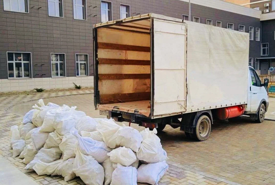 Вывоз строительного мусора из новостроек в Донецке в октябре